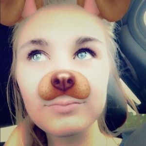 Meet your Posher, Hailey